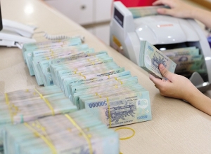 Tiền gửi tại ngân hàng tăng đột biến