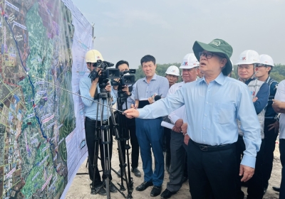 Cao tốc TP Hồ Chí Minh-Thủ Dầu Một-Chơn Thành khởi công ngay sau Tết